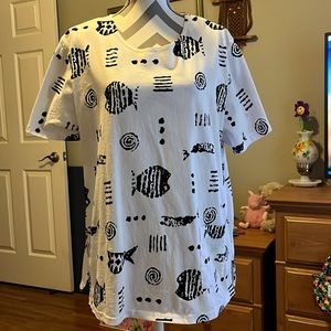 Amanda Black and White Blouse
